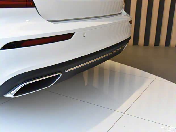 沃尔沃亚太 沃尔沃S60新能源 2020款 T8 E驱混动 四驱智逸豪华版