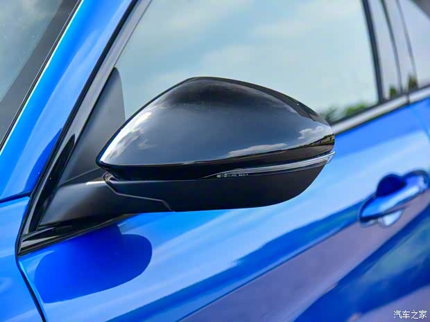 阿爾法·羅密歐 Stelvio 2022款 Veloce