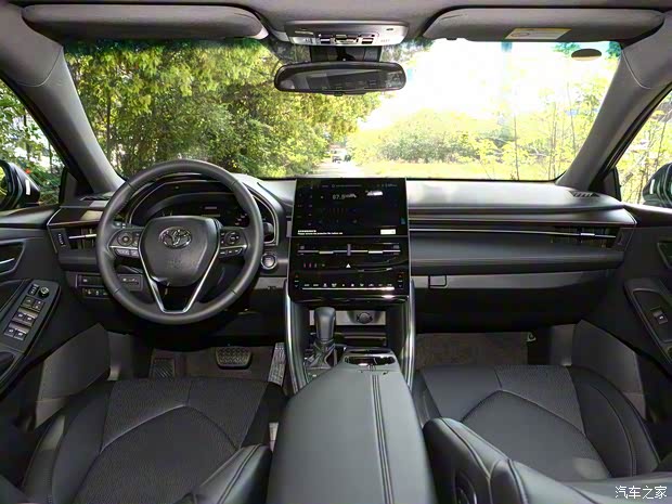 一汽丰田 亚洲龙 2023款 2.0L 豪华版 一汽丰田 亚洲龙 2023款 2.0L 豪华版