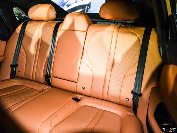 合創(chuàng)汽車 合創(chuàng)A06 2022款 基本型