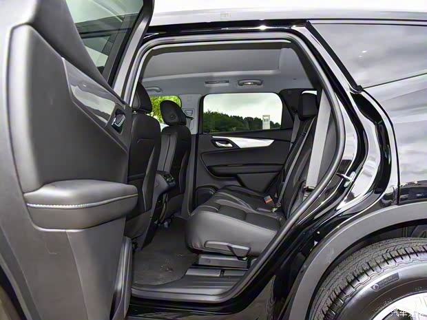 上汽通用雪佛兰 开拓者 2023款 轻混 650T 型版 上汽通用雪佛兰 开拓者 2023款 轻混 650T 型版