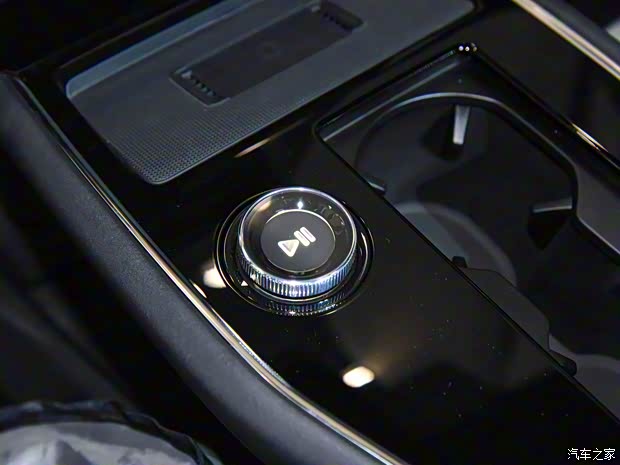 Polestar Polestar 3 2024款 雙電機(jī)高性能版