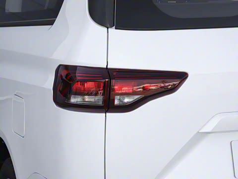 2023款 2.0L 自动长轴创享型 9座 2023款 2.0L 自动长轴创享型 9座