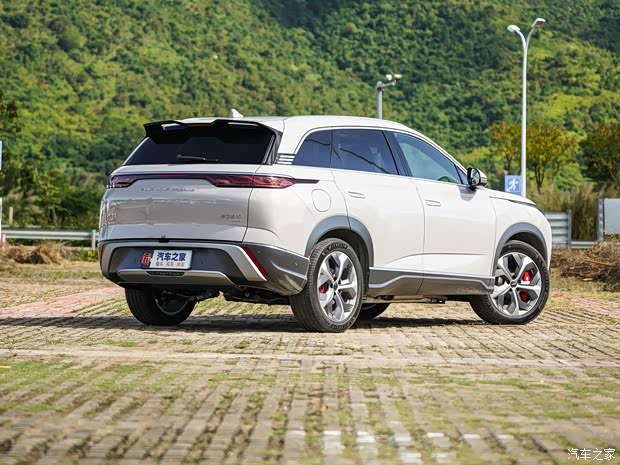 比亚迪 护卫舰07 2023款 DM-p 175KM 四驱旗舰型 比亚迪 护卫舰07 2023款 DM-p 175KM 四驱旗舰型