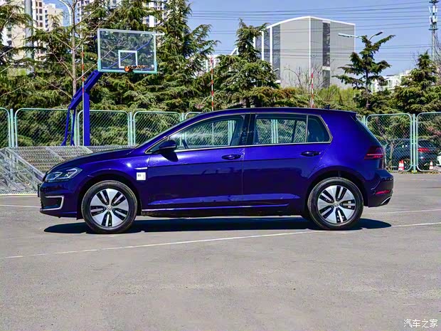 一汽-大众 高尔夫·纯电 2019款 驰 一汽-大众 高尔夫·纯电 2019款 驰