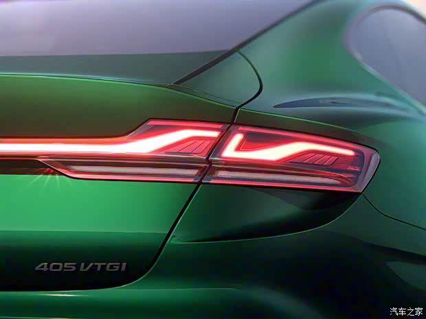 上汽集团 MG 7 2022款 基本型 上汽集团 MG 7 2022款 基本型