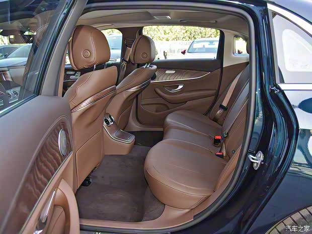 北京奔馳 奔馳E級(jí) 2021款 E 300 L 時(shí)尚型