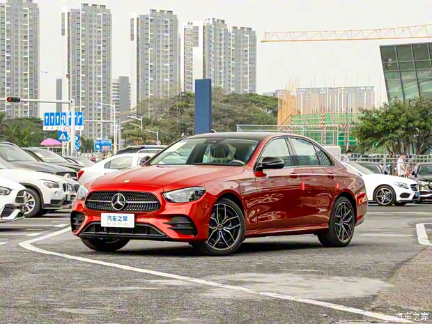 奔驰(进口) 奔驰E级(进口) 2023款 E 300 豪华型运动版 奔驰(进口) 奔驰E级(进口) 2023款 E 300 豪华型运动版