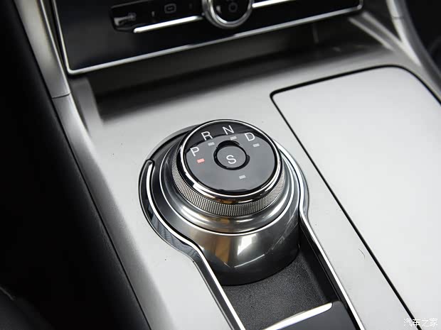 长安福特 蒙迪欧 2020款 EcoBoost 180 时尚型