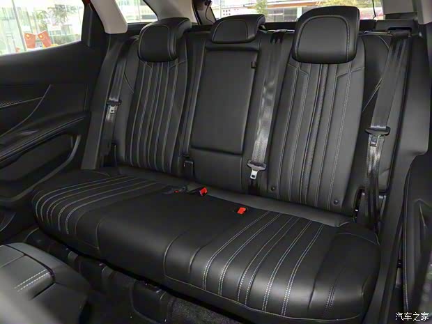 東風(fēng)標(biāo)致 標(biāo)致4008 2023款 360THP 科技版 東風(fēng)標(biāo)致 標(biāo)致4008 2023款 360THP 科技版