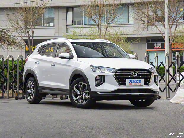 北京现代 途胜 2020款 280TGDi 双离合两驱智联版 国VI 北京现代 途胜 2020款 280TGDi 双离合两驱智联版 国VI