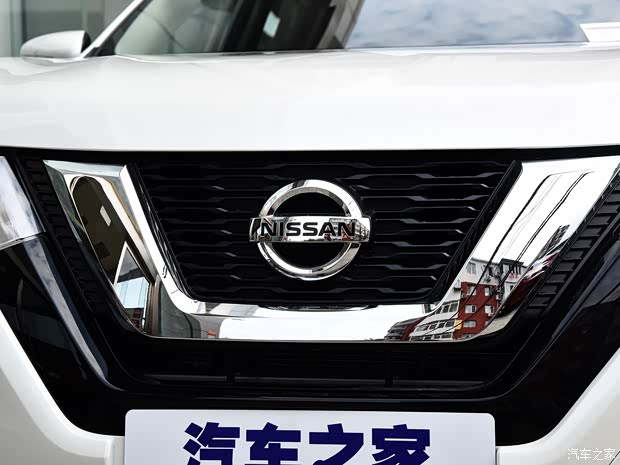 东风日产 奇骏 2019款 2.5L CVT智联七座领先版 4WD 东风日产 奇骏 2019款 2.5L CVT智联七座领先版 4WD