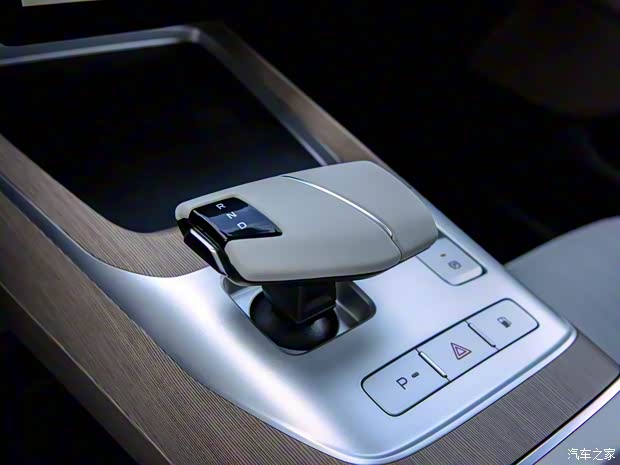 长安启源 长安启源A05 2023款 158kW 基本型 长安启源 长安启源A05 2023款 158kW 基本型