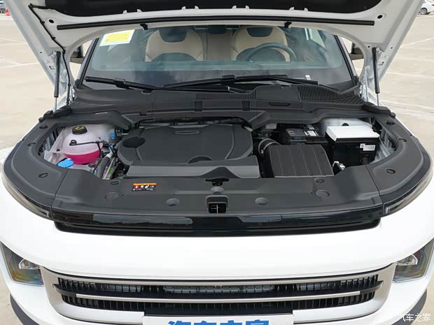 吉利汽车 吉利ICON 2023款 1.5TD 巧克力醇巧版 吉利汽车 吉利ICON 2023款 1.5TD 巧克力醇巧版