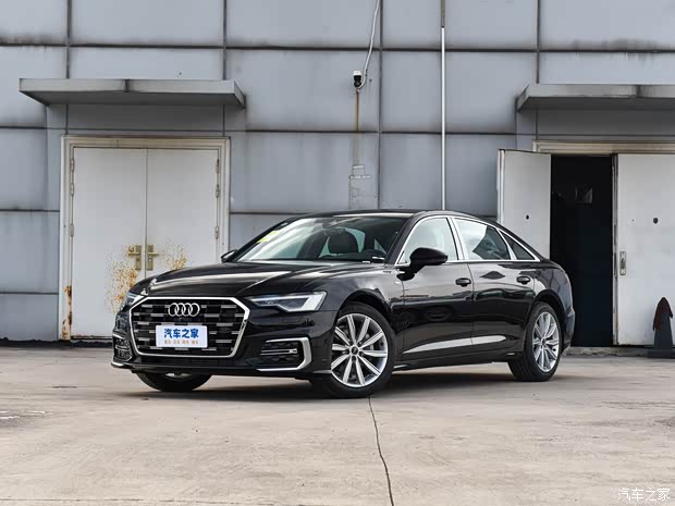 一汽奥迪 奥迪A6L 2024款 45 TFSI 臻选动感型 一汽奥迪 奥迪A6L 2024款 45 TFSI 臻选动感型
