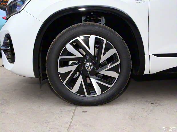 一汽-大眾 探岳 2023款 380TSI 四驅(qū)R-Line高能版