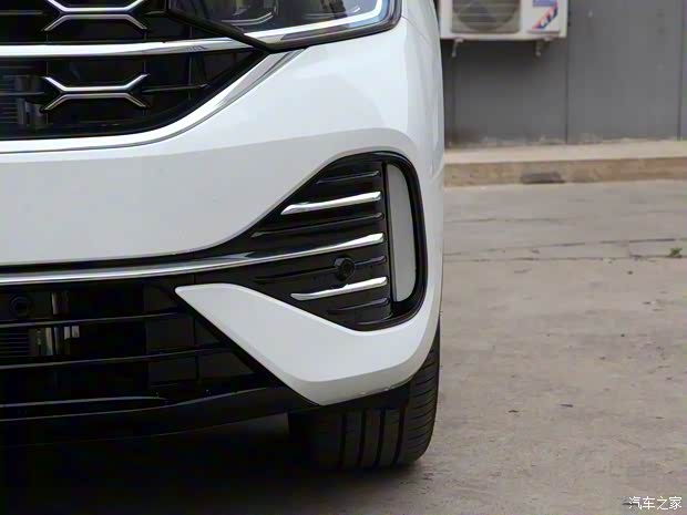 一汽-大眾 探岳 2023款 380TSI 四驅(qū)R-Line高能版