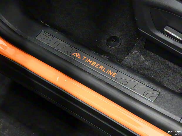 长安福特 探险者 2023款 EcoBoost 285 昆仑巅峰版 7座 长安福特 探险者 2023款 EcoBoost 285 昆仑巅峰版 7座