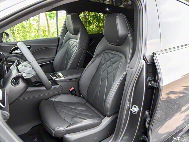 上汽集团 飞凡R7 2022款 基本型 上汽集团 飞凡R7 2022款 基本型