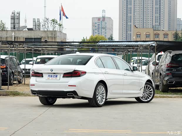 华晨宝马 宝马5系 2021款 530Li 尊享型 豪华套装 华晨宝马 宝马5系 2021款 530Li 尊享型 豪华套装