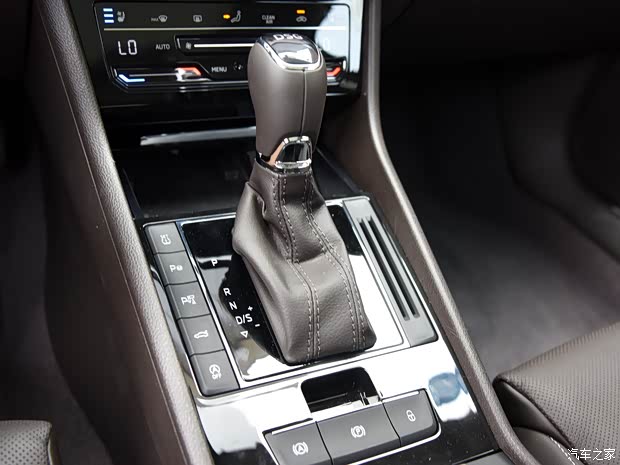 上汽斯柯達(dá) 速派 2019款 TSI380 DSG旗艦版 