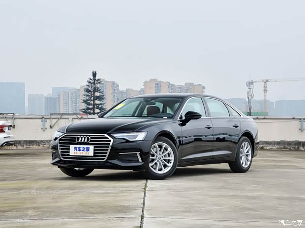 一汽-大众奥迪 奥迪A6L 2022款 45 TFSI quattro 臻选致雅型 一汽-大众奥迪 奥迪A6L 2022款 45 TFSI quattro 臻选致雅型