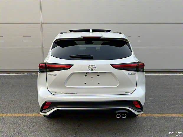 一汽丰田 皇冠陆放 2022款 2.0T 基本型 一汽丰田 皇冠陆放 2022款 2.0T 基本型