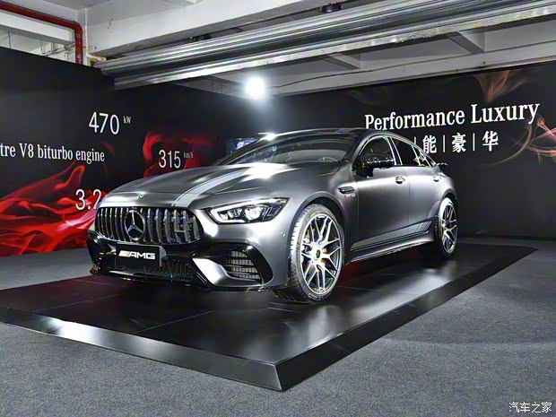 梅赛德斯-AMG AMG GT 2019款 AMG GT 63 4MATIC+ 四门跑车 先行特别版 梅赛德斯-AMG AMG GT 2019款 AMG GT 63 4MATIC+ 四门跑车 先行特别版