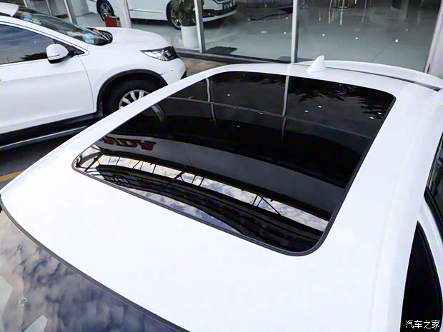 东风本田 英仕派 2022款 锐·混动 2.0L 净越版