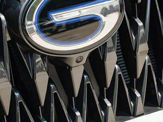 廣汽乘用車 傳祺GS8 2024款 雙擎版高配