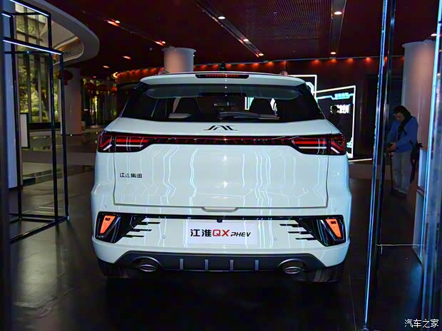 江汽集团 江淮QX 2023款 PHEV 基本型