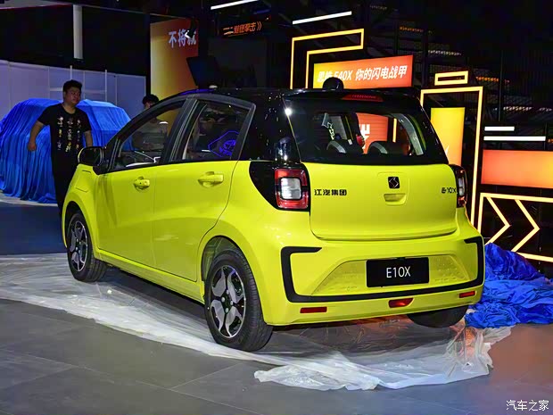 江汽集团 思皓E10X 2021款 基本型 江汽集团 思皓E10X 2021款 基本型