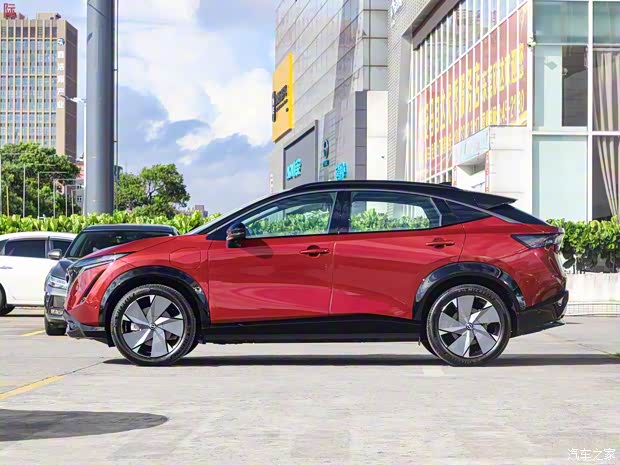 東風(fēng)日產(chǎn) Ariya艾睿雅 2022款 四驅(qū)高性能頂配版