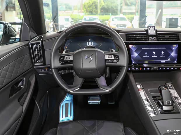 DS汽车 DS 9 2021款 45THP 里沃利版