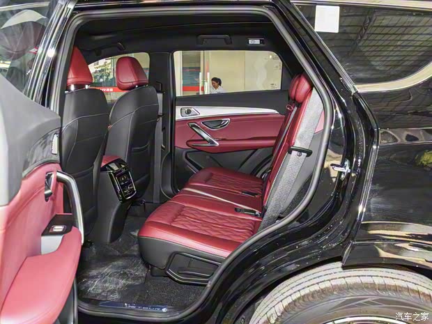 奇瑞汽車 捷途X70 PLUS 2023款 1.6T DCT強(qiáng)者PRO 7座