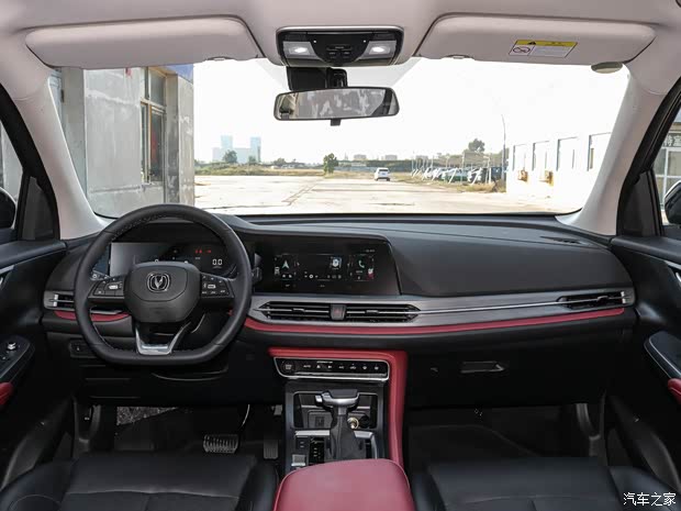 长安汽车 长安CS55PLUS 2022款 蓝鲸版 1.5T DCT尊贵型 长安汽车 长安CS55PLUS 2022款 蓝鲸版 1.5T DCT尊贵型