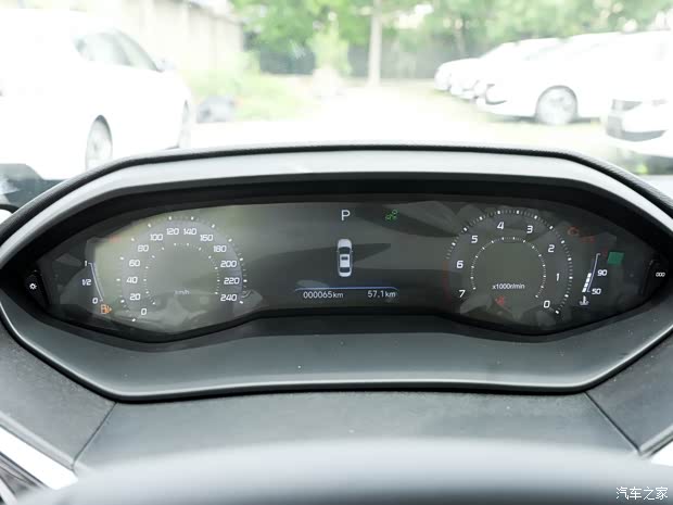 东风标致 标致408 2022款 顶配版