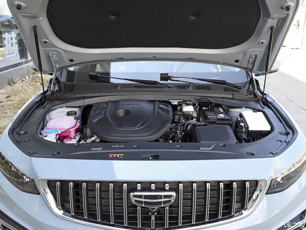 吉利汽车 星瑞 2023款 2.0TD 豪华型 吉利汽车 星瑞 2023款 2.0TD 豪华型