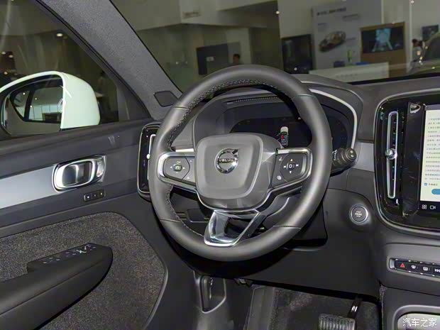 沃爾沃亞太 沃爾沃XC40 2023款 B3 智行時尚版