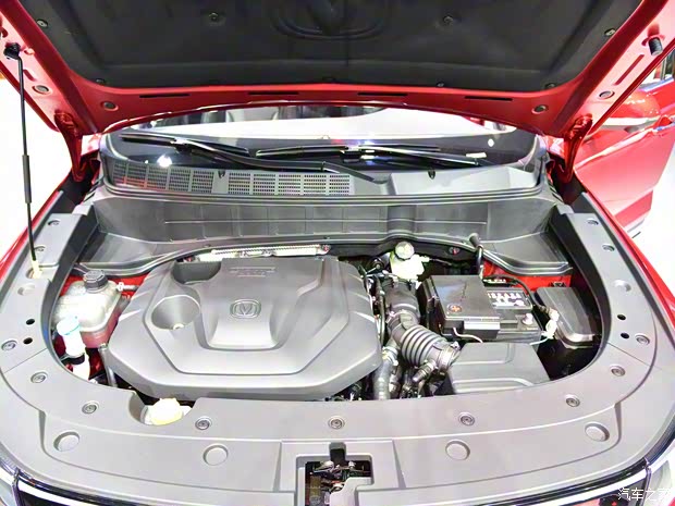 长安汽车 长安CS35 PLUS 2019款 1.4T 自动蓝鲸版 长安汽车 长安CS35 PLUS 2019款 1.4T 自动蓝鲸版