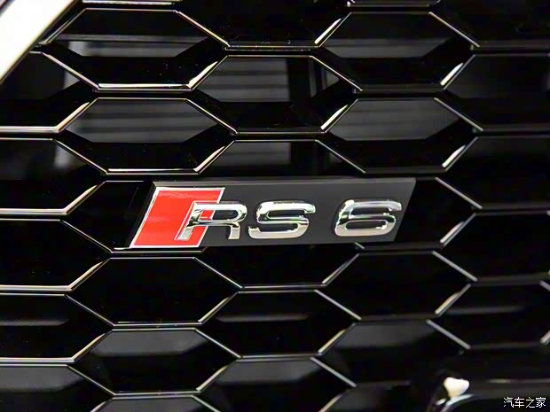 Audi Sport 奥迪RS 6 2018款 RS 6 4.0T Avant尊享运动限量版