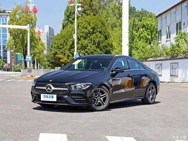 奔驰(进口) 奔驰CLA 2022款 改款 CLA 200 奔驰(进口) 奔驰CLA 2022款 改款 CLA 200