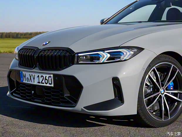 寶馬(進(jìn)口) 寶馬3系(進(jìn)口) 2023款 330i M Sport 歐洲版