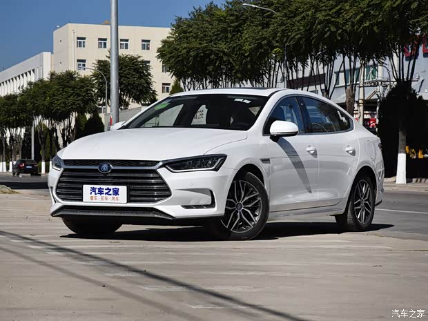 比亚迪 秦Pro新能源 2018款 DM 1.5TI 自动智联锐享型