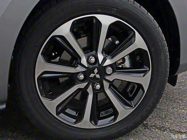 三菱(进口) Mirage 2020款 基本型