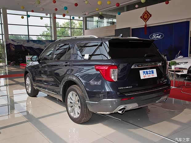 长安福特 探险者 2020款 EcoBoost 285 四驱钛金版 6座