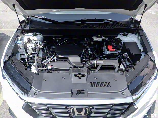 东风本田 本田CR-V 2023款 240TURBO 两驱锋尚7座版 东风本田 本田CR-V 2023款 240TURBO 两驱锋尚7座版