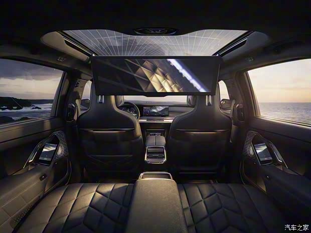 宝马(进口) 宝马i7 2023款 M70L 宝马(进口) 宝马i7 2023款 M70L