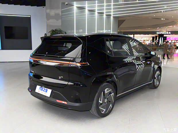 合创汽车 合创Z03 2021款 潮智版 合创汽车 合创Z03 2021款 潮智版