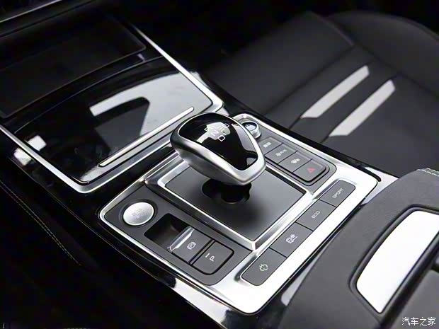 比亚迪 秦Pro新能源 2019款 EV600 超能版 高配版 比亚迪 秦Pro新能源 2019款 EV600 超能版 高配版